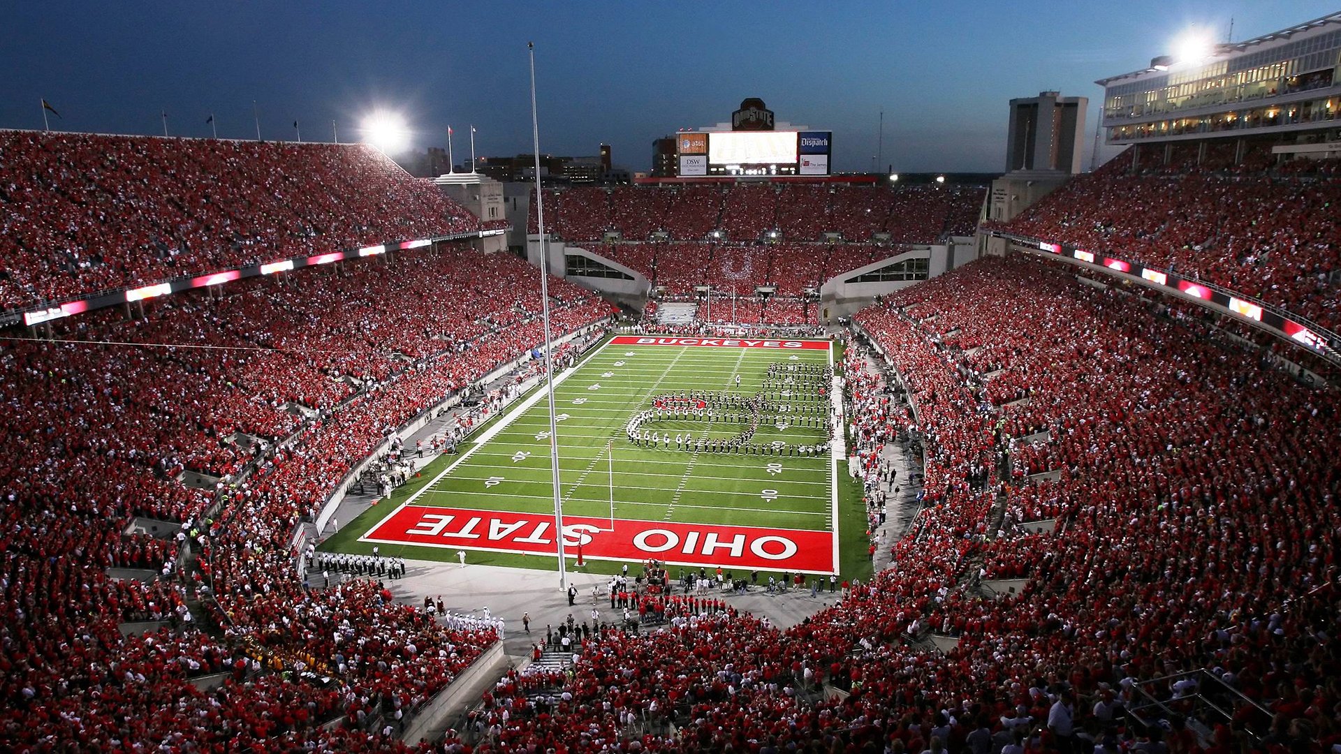 霍勒迪掀翻亚洲霸主！老鹰力克广厦背后，是美式篮球对CBA体系的冷酷教学